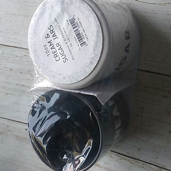 Cream & Sugar Set - Picture 2 of 3